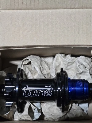 Juego de bujes Tune KillHill + ClimbHill MTB Boost 32H Black XDR Foto 1 de 4