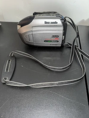 Panasonic Handheld Palmcorder VHSC Model PV-L759 Camcorder Handcam UNTESTED - Image 1 of 4