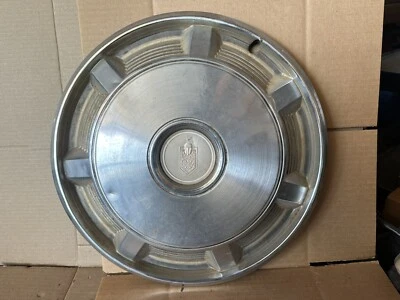 Tapacubos 73-77 Chevrolet Chevy Monte Carlo 15"" OEM 1973 1974 1975 1976 1977 Foto 1 de 2