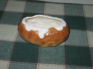 Tazón de crema agria en forma de patata horneada figurativo de Schmid Japón pintado a mano - Imagen 1 de 8