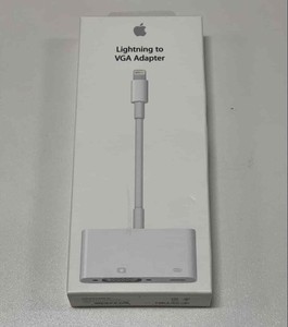 AUTHENTICITY GUARANTEED!! GENUINE Apple Lightning to VGA Video Adapter MD825AM/A