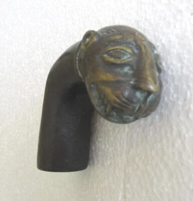 ANTIQUE OLD BRONZE HEAD WALKING STICK CANE HANDLE - Image 1 of 4