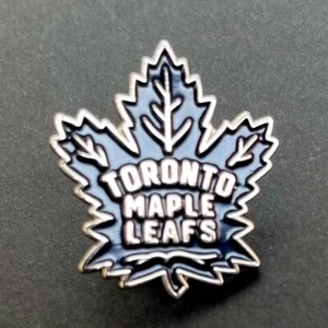 STUNNING VINTAGE STYLE TORONTO MAPLE LEAFS LAPEL PIN W/BONUS SILVER STORAGE BAG. - Picture 1 of 2