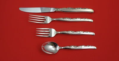 Flower Lane by Oneida Sterling Silver Regular 4-pc place setting - Image 1 of 2