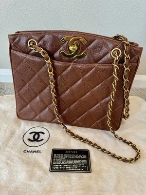 Bolso de Mano CHANEL Vintage CC Marrón Caviar Oro 24k Turnlock Matelasse Cadena Bolso  Foto 1 de 4