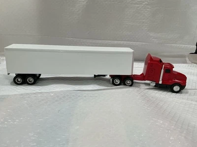 Ertl Kenworth Red Cab/White Trailer (BLANK,NO GRAPHICS) 1/64 Diecast - Image 1 of 4