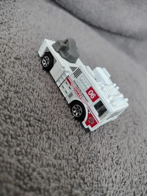 Matchbox Fire Department 2013 camión de bomberos buen estado falta la escalera Foto 1 de 4