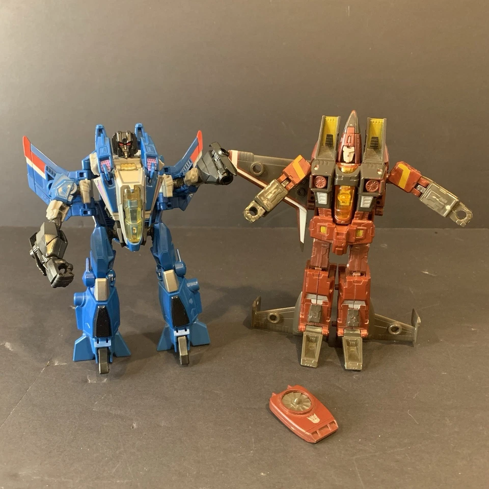 Transformer 2012 Thundercracker Deluxe & 06 Thrust Deluxe Figures Missing Parts - Image 1 of 4