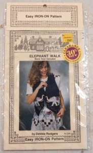 1993 Iron-on Pattern "ELEPHANT WALK" by Debbie Rogers - Imagen 1 de 3