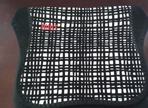 BUILT PADDED BLACK AND WHITE IPAD SLEEVE/CASE - Picture 1 of 3