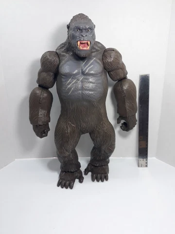 King Kong Skull Island Large Action Figure 18" 2016 Lanard Giant Poseable Toy Cover