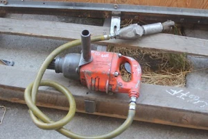 Cleco Pneumatic Impact Wrench WTS-2109 - Picture 1 of 10