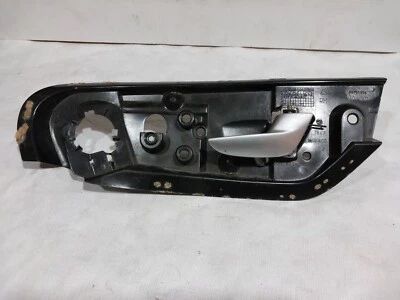2001 to 2007 Volvo S60 V70 XC70 Front RH Interior Passenger Door Handle 30761316 - Image 1 of 4