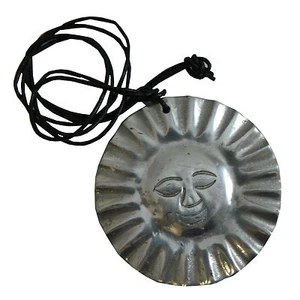 Sonnengesicht Anhänger PORTOFREI Lederkette Halskette Accessoire Schmuck - Bild 1 von 1