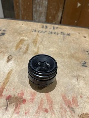 Zenit Helios-44-2 Helios Lens 44-2 58mm 58 MM 1:2 - Image 1 of 4