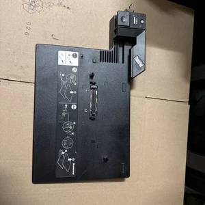 IBM Lenovo Dockingstation Typ 2504 f. T60/60p/61 R61 T400/500 OHNE NETZTEIL! - Bild 1 von 2