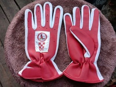 Guantes de bateo Purina Farms regalo estadio de los Cardenales de San Luis Foto 1 de 4