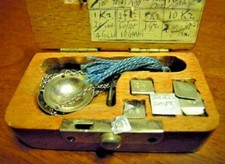 Antico Bilancino di Precisione per orafi