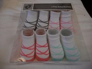 Baby Girls 4 Pack Of Baby Booties NEW Green Pink Black 0-9 Months Gift Set - Picture 1 of 1