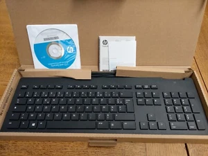 HP 79H48AA AZERTY Business Slim Keyboard With Smart Card Reader - Picture 1 of 4