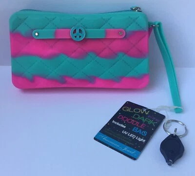 Nuevo Bolso de Goma para Damas Correa para Muñeca American Jewel Letrero de Paz Brillo Oscuro Doodle RAVE Foto 1 de 4