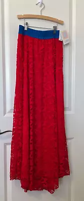 IMPRESIONANTE!  NUEVO CON ETIQUETAS FALDA DE ENCAJE FLORAL ROJO CALIENTE M L LULAROE LUCY FLOOR MAXI AZUL Foto 1 de 4