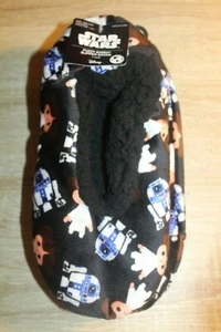 NWT Star Wars Princess Leia R2-D2 Fuzzy Babba Slipper Socks Shoe Sz 7-9.5 Disney - Picture 1 of 4