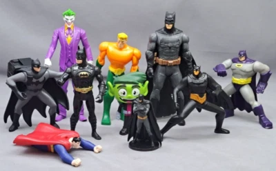 Lote misto de brinquedos de figuras de ação. Batman, Robin, Coringa, Superman, Aquaman - Imagem 1 de 4