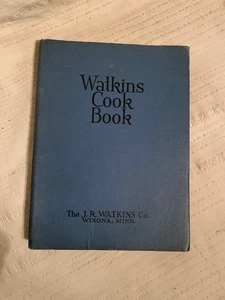 THE WATKINS COOKBOOK 1938 Spiral Bound by J. R. Watkins Co Vintage Antique Book - Bild 1 von 9