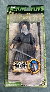 2003 Herr der Ringe GANDALF DER GRAUE Die Gefährten Figur versiegelt - Bild 1 von 3