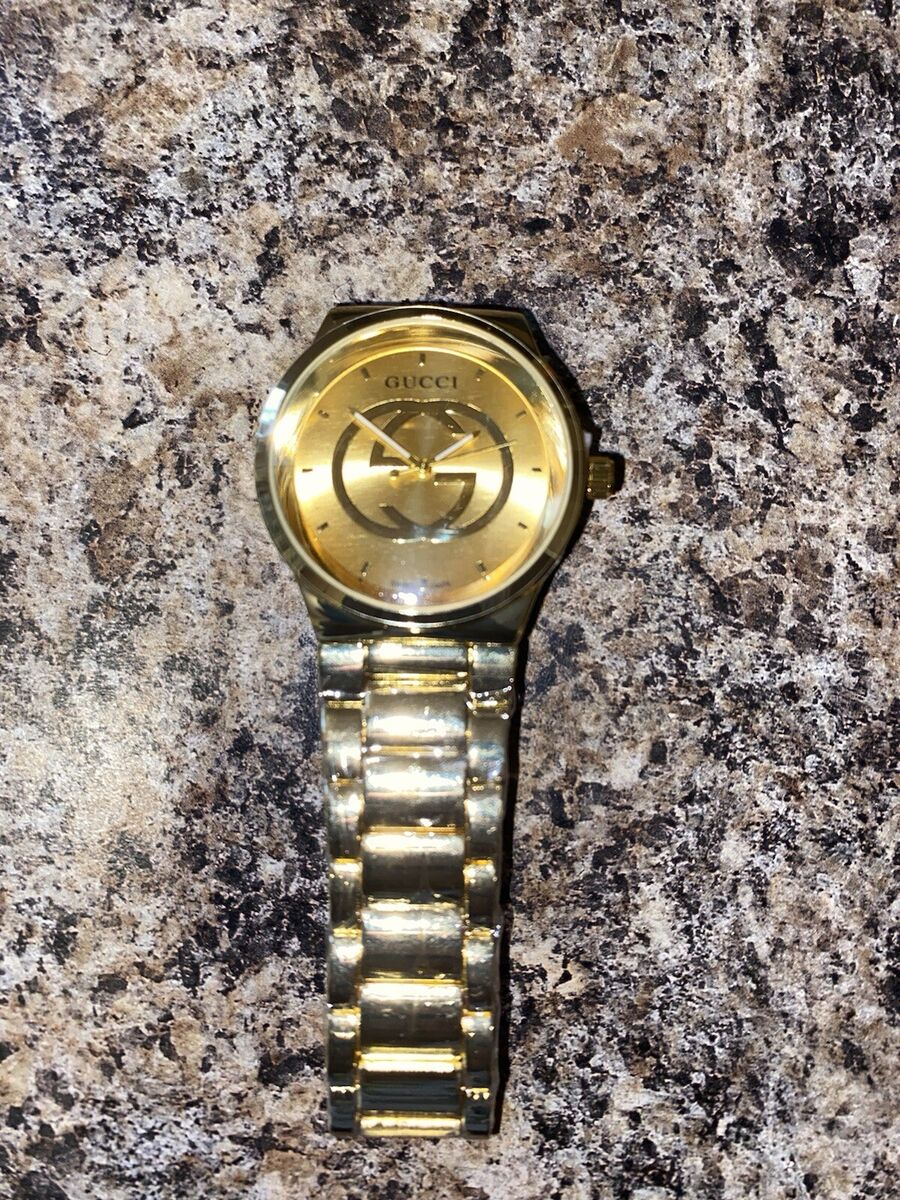 Gucci Men Quartz Stainless Steel Band Wristwatches for sale Gucci Men Quartz Stainless Steel Band Wristwatches for sale