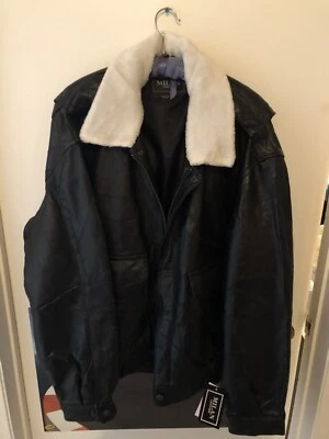 Chaqueta bomber de cuero para hombre Foto 1 de 4