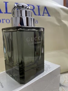 Gucci By Gucci Pour Homme EDT 90 Vapo Oggtt Come Da Foto Raro Da Trovare Vntg - Foto 1 di 3