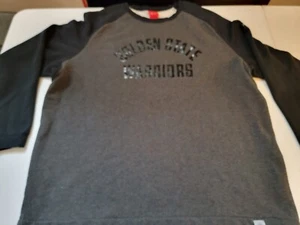 HERREN NIKE GOLDEN STATE WARRIORS NBA RUNDHALSAUSSCHNITT PULLOVER GRÖSSE 2XL. SCHWARZ, GRAU. - Bild 1 von 12