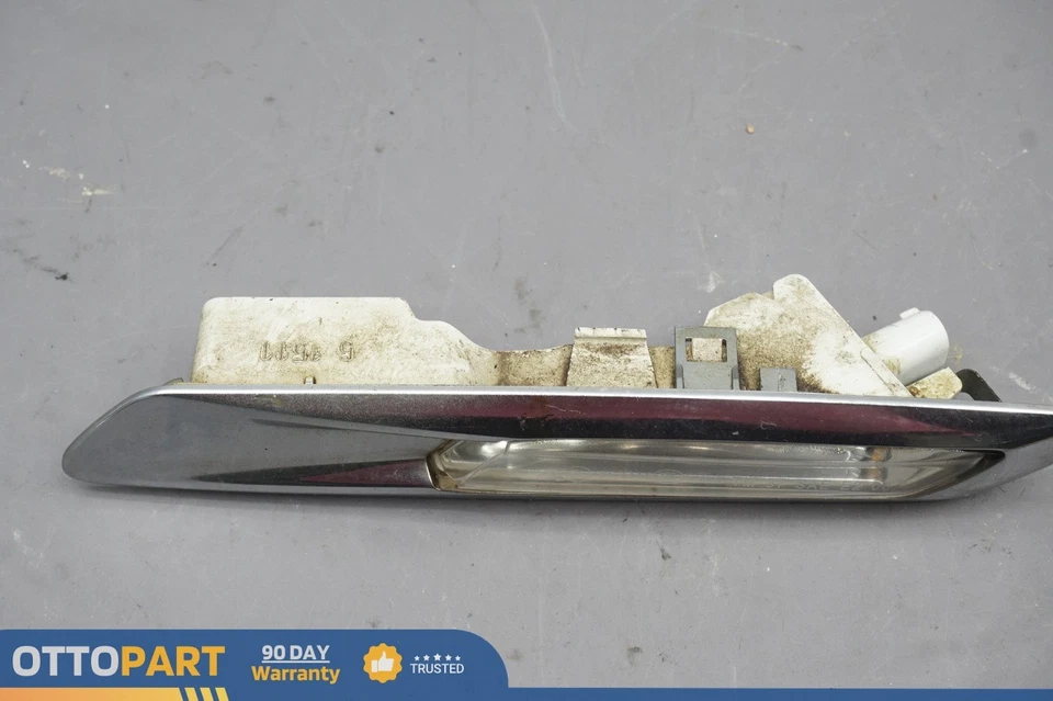 2011-2013 BMW 550i передняя правая сторона крыла указатель поворота габаритный фонарь - Изображение 1 из 4