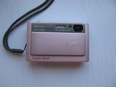 Sony Cyber-shot DSC-T20 8.1MP Pink Digital Camera - For parts or not working - Image 1 of 4