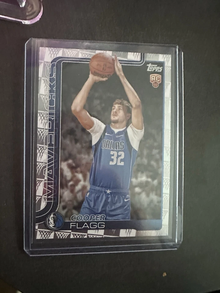 Cooper Flagg 2025 Topps Parallel Rc - Bild 1 von 1