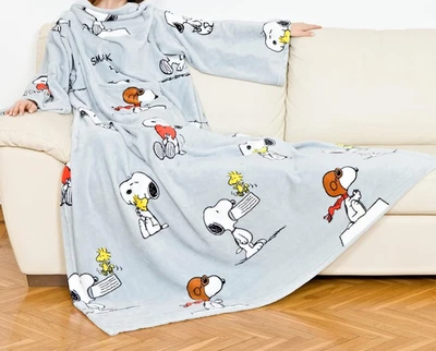 Snoopy Peanuts Decke mit Ärmeln, Kuscheldecke,  Fleecedecke 180x140cm, Kanguru - Bild 1 von 4