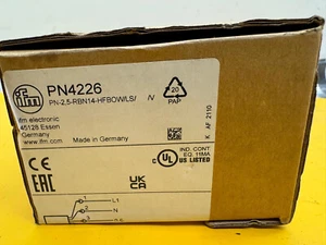 **NEU** IFM PN4226 Digitaler Druckschalter, SPST, 0 bis 36,3 Psi - Bild 1 von 4