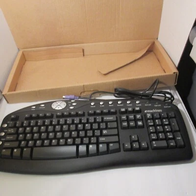 eMachines, Model 9021, Full Standard Desktop PC Wired Black Keyboard - Image 1 of 4