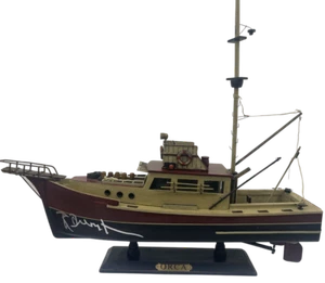 RICHARD DREYFUSS SIGNED WOODEN JAWS ORCA MODEL BOAT 20" AUTOGRAPH BECKETT 3 - Picture 1 of 5