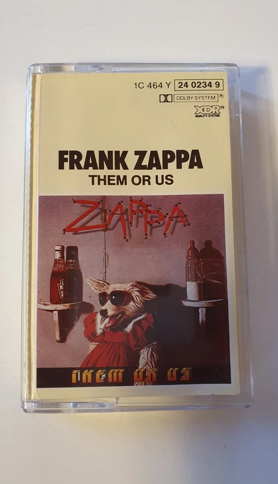 Frank Zappa - Them Or Us - Cassette EMI – 1C4642402349 K7 MC TAPE - Immagine 1 di 3
