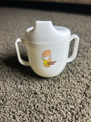 De colección Tommee Tippee Taza para sorber Parte inferior ponderada Oso para niños años 60 70 80 Foto 1 de 3