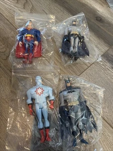 Justice League Modellino Captain Atom, Batman, Superman #5 - Foto 1 di 5