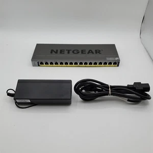 NETGEAR 16-Port Gigabit Ethernet Unmanaged PoE Switch [GS116LP-100NAS] - Picture 1 of 4