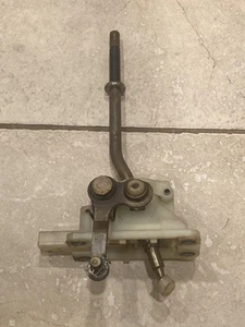 93-97 Toyota Corolla 5 SPEED M/T Manual Trans Gear Shifter MECHANISM OEM - Picture 1 of 10