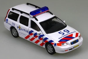 wonderful diecast modelcar 1/43 VOLVO V70 2000 "POLITIE KLPD NL" - lim.ed. - Picture 1 of 2