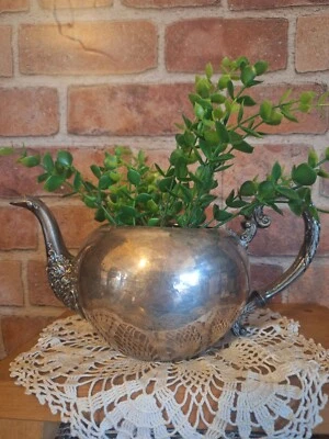 Vntg. Oneida Ornate Silver-plated Teapot ( NO LID) , Anniversary, Cottage - Image 1 of 4