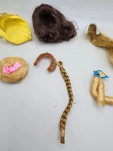 1970s Barbie Wigs - Picture 1 of 9