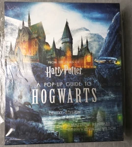 Harry Potter: a Pop-Up Guide to Hogwarts by Kevin Wilson Deluxe Edition - Imagen 1 de 13